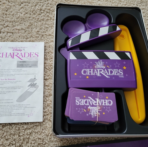 Disney Wonderful World of Disney Charades Game - Picture 5 of 8
